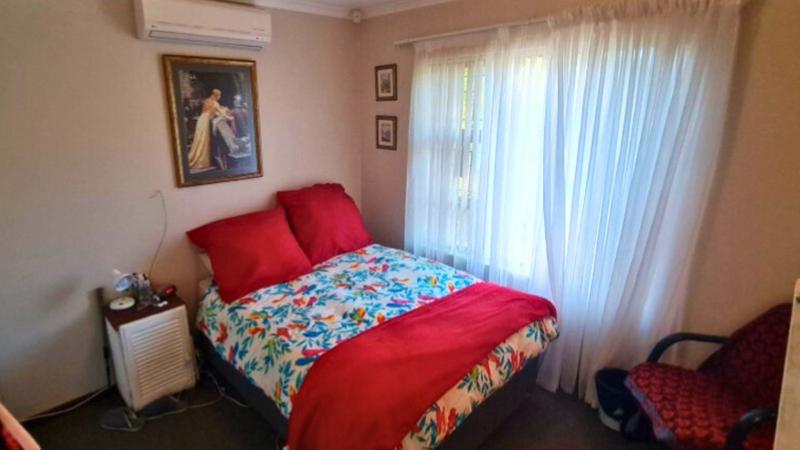 3 Bedroom Property for Sale in Heiderand Western Cape